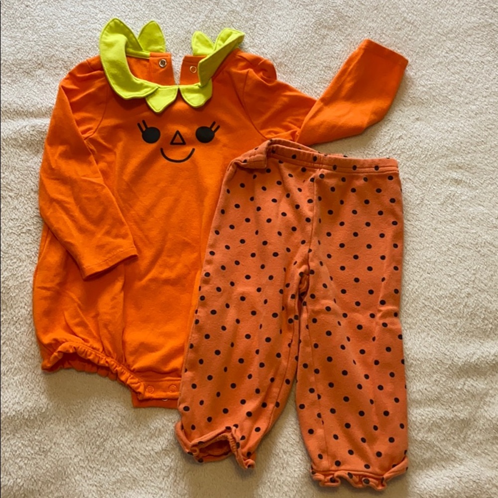 SALE 3/$12 12 month girl Halloween outfit